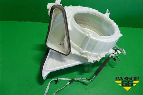 Корпус отопителя (под моторчик правый руль) (272001AE0A) для Nissan Murano (Z51) с 2007-2015г (Мурано)