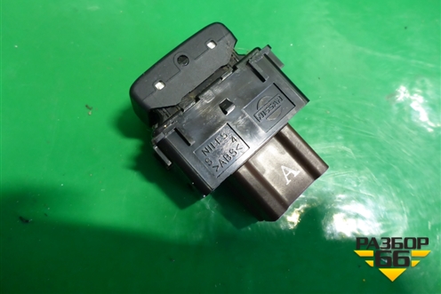 Кнопка обогрева сидений для Nissan Murano (Z51) с 2007-2015г (Мурано)