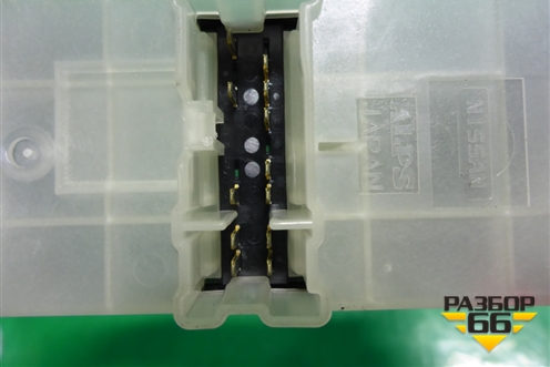 Модуль управления стеклоподъёмниками (правый руль) (254011AM0A) для Nissan Murano (Z51) с 2007-2015г (Мурано)