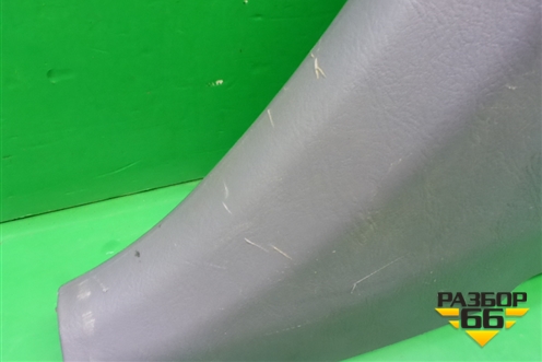 Обшивка стойки центральная нижняя правая для Hyundai Aсcent с 2000г (Акцент)