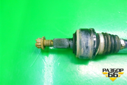 Привод задний (7L0501201) для Volkswagen Touareg c 2002-2010г (Туарег)