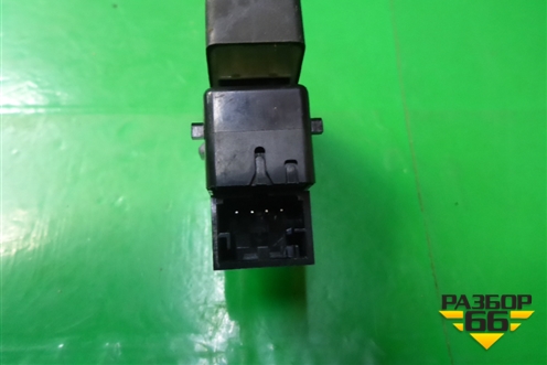 Кнопка центрального замка (7L6962125) для Volkswagen Touareg c 2002-2010г (Туарег)