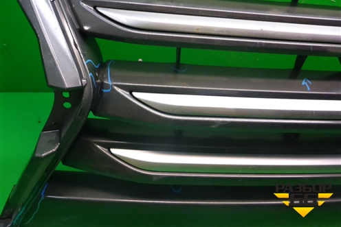 Решетка радиатора (после 2014г) (5310160850) для Lexus GX-460 с 2009г (ГХ)