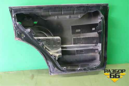 Дверь задняя левая для Volkswagen Touareg c 2002-2010г (Туарег)