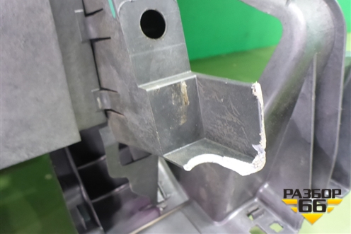 Торпедо с AIR BAG (верхняя часть) для Volkswagen Touareg c 2002-2010г (Туарег)