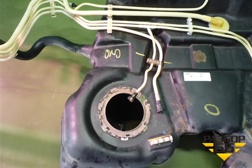 Бак топливный (7L0201085C) для Volkswagen Touareg c 2002-2010г (Туарег)