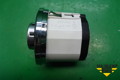 Переключатель режимов подвески (7L6927135E) для Volkswagen Touareg c 2002-2010г (Туарег)