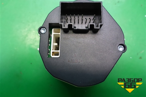 Переключатель режимов подвески (7L6927135E) для Volkswagen Touareg c 2002-2010г (Туарег)