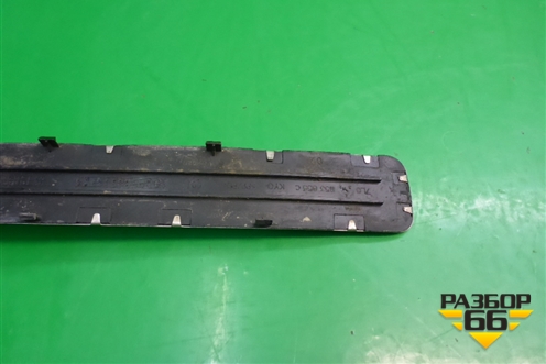 Накладка порога внутренняя переднего левого (7L0853655C) для Volkswagen Touareg c 2002-2010г (Туарег)