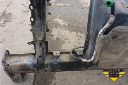 Лонжерон передний правый для Volkswagen Touareg c 2002-2010г (Туарег)