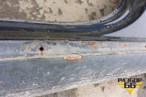 Порог со стойкой левый для Volkswagen Touareg c 2002-2010г (Туарег)