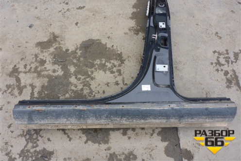 Порог со стойкой левый для Volkswagen Touareg c 2002-2010г (Туарег)