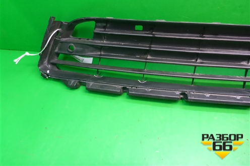 Решетка радиатора (нижняя часть под парктроник до 2019г (5311248160) для Lexus RX 350 c 2015г (РХ)