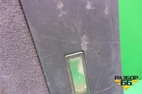 Обшивка багажника правая (7L6867038) для Volkswagen Touareg c 2002-2010г (Туарег)