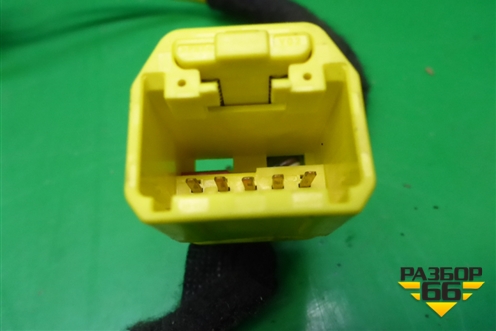 Моторчик регулировки ремня безопасности (602040800A) для Volkswagen Touareg c 2002-2010г (Туарег)