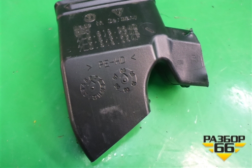 Воздуховод отопителя правый (7L0819354D) для Volkswagen Touareg c 2002-2010г (Туарег)