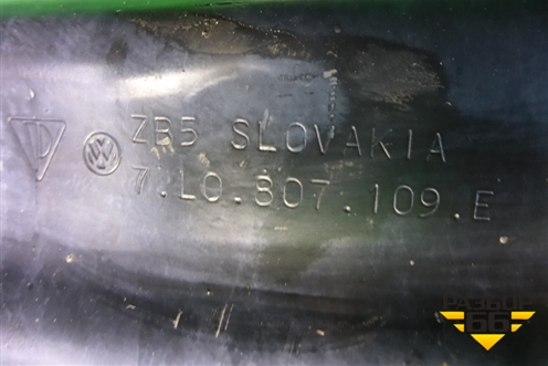 Усилитель переднего бампера (7l0807109E) для Volkswagen Touareg c 2002-2010г (Туарег) (7L0807109E)