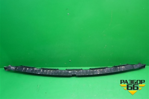 Кронштейн заднего бампера центральный (7L6807863B) для Volkswagen Touareg c 2002-2010г (Туарег)