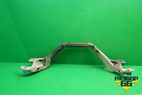 Балка передняя поперечная (крепления опор двигателя) (7L8199207) для Volkswagen Touareg c 2002-2010г (Туарег)