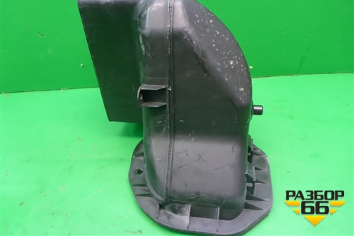 Воздухозаборник отопителя (7L0819049) для Volkswagen Touareg c 2002-2010г (Туарег)