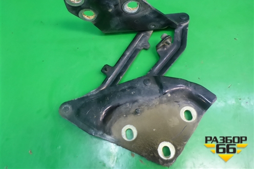 Петля капота правая (7L6823302B) для Volkswagen Touareg c 2002-2010г (Туарег)