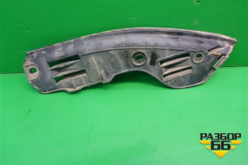 Кронштейн заднего бампера левый (боковой) (7L6807393) для Volkswagen Touareg c 2002-2010г (Туарег)