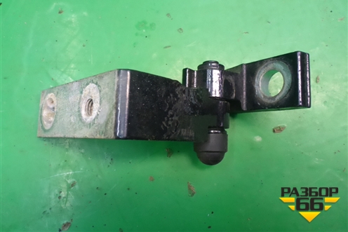 Петля двери передней правой верхняя (7L0831402B) для Volkswagen Touareg c 2002-2010г (Туарег)