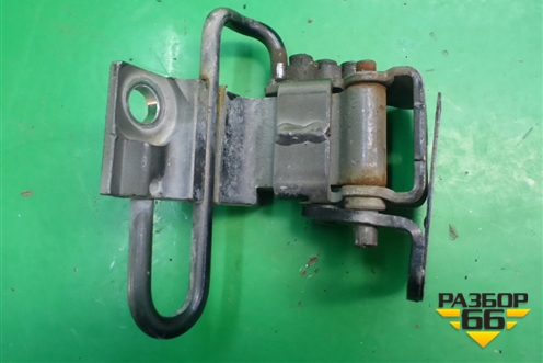 Петля двери передней правой нижняя (7L0831412A) для Volkswagen Touareg c 2002-2010г (Туарег)