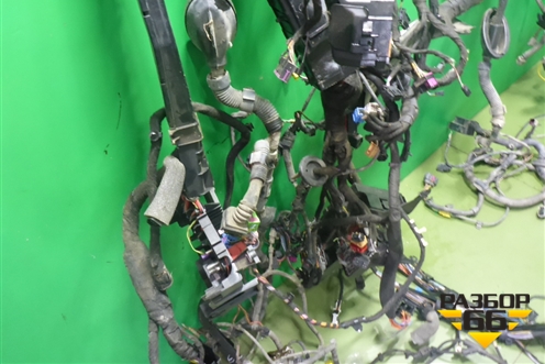 Проводка подкапотная+салон для Volkswagen Touareg c 2002-2010г (Туарег)