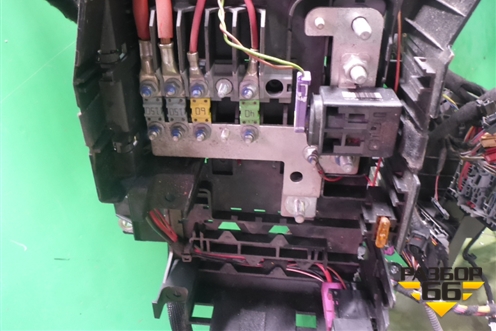 Проводка подкапотная+салон для Volkswagen Touareg c 2002-2010г (Туарег)