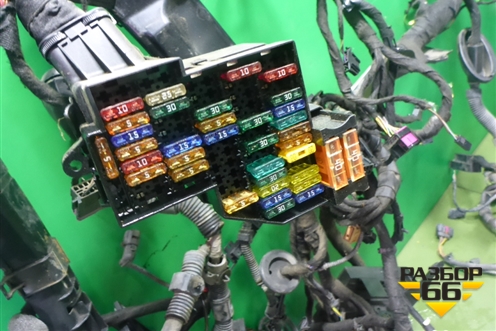 Проводка подкапотная+салон для Volkswagen Touareg c 2002-2010г (Туарег)