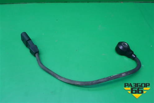 Датчик детонации (4.2л BAR) (079905377E) для Volkswagen Touareg c 2002-2010г (Туарег)