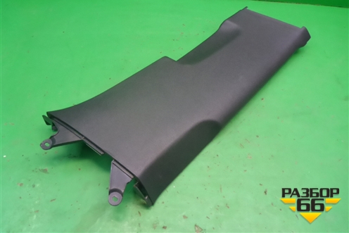 Обшивка стойки центральная нижняя правая (1K4867298J) для Volkswagen Golf VI с 2009-2012г (Гольф 6)