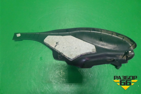 Накладка внутренняя (на консоль правая) (9661103777) для Peugeot 408 с 2012г