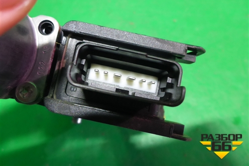 Моторчик стеклоподъёмника передний правый (9675467380) для Peugeot 408 с 2012г