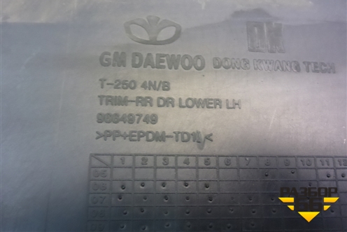 Обшивка двери задней левой под механику (седан) (96649749) для Chevrolet Aveo (T250) с 2005-2011 (Авео Т250)