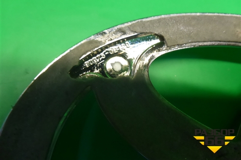 Эмблема на дверь багажника (9097502129) для Toyota Land Cruiser (200) с 2008г (Ленд Крузер)