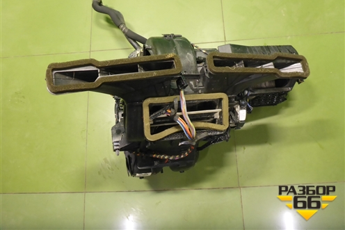 Корпус отопителя для Mini Cooper R56 с 2005-2014г (Купер)