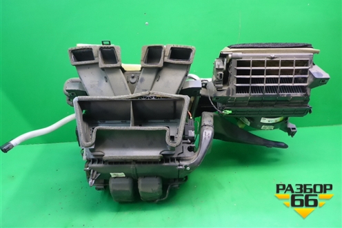 Корпус отопителя для Land Rover Discovery 3 с 2004-2009г (Дискавери)