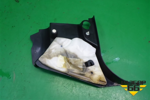 Накладка порога внутренняя переднего левого (передняя часть) (EMC500311) для Land Rover Discovery 3 с 2004-2009г (Дискавери)