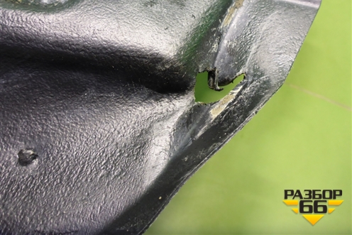 Пыльник днища (5762833110) для Toyota Camry V70 с 2017г (Камри)