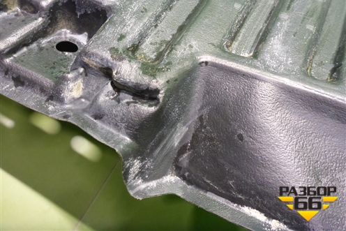 Пыльник днища (5762833110) для Toyota Camry V70 с 2017г (Камри)