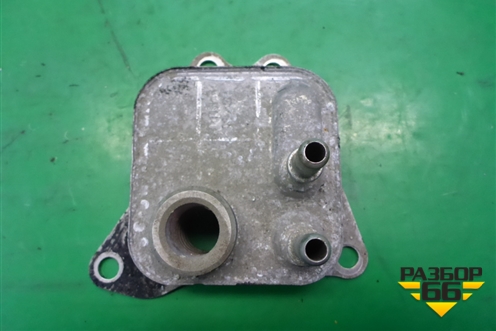 Радиатор масляный (2.7л 276DT) для Land Rover Discovery 3 с 2004-2009г (Дискавери)