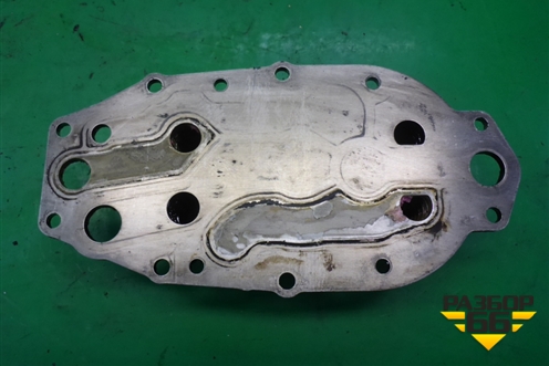 Радиатор масляный (2.7л 276DT) для Land Rover Discovery 3 с 2004-2009г (Дискавери)