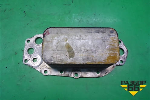 Радиатор масляный (2.7л 276DT) для Land Rover Discovery 3 с 2004-2009г (Дискавери)