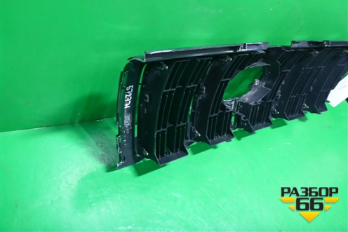 Решетка радиатора (после 2013 до 2017г под камеру) (5311160A71) для Toyota Land Cruiser Prado(150) с 2009г (Ленд Крузер Прадо)