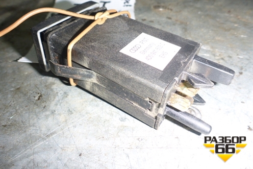 Кнопка (обогрева заднего стекла) (4d0941503c) для Audi A8 с 1998-2003г (А8) (4D0941503C)