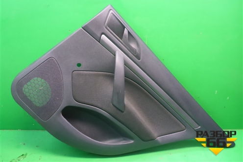 Обшивка двери задней правой под механику (1Z5867212) для Skoda Octavia (А5) с 2004-2013г (Октавия)