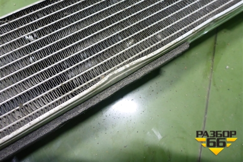 Радиатор охлаждения дополнительный (17117589470) для BMW X5 F15 с 2013г (Х5 Ф15)