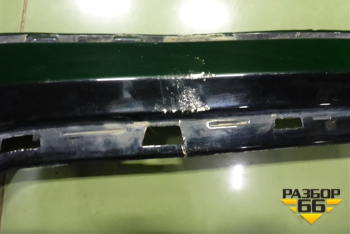 Накладка заднего бампера (под парктроник) (J8A2640E80) для Land Rover Range Rover Velar с 2017г (Велар)